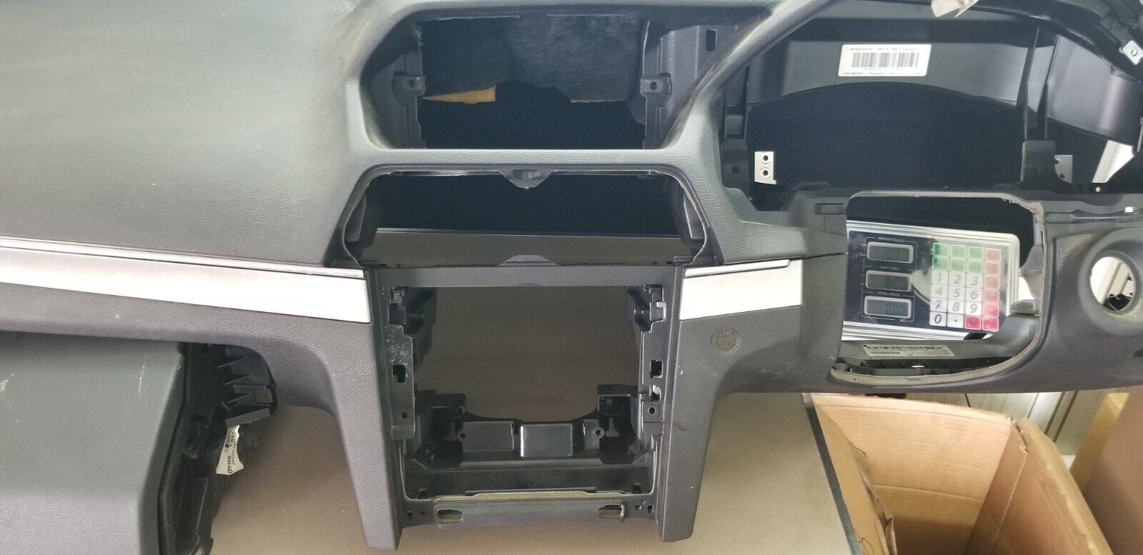 Mercedes Benz E Class W207 Coupe 2011 Dashboard A2076800187 - Image 6