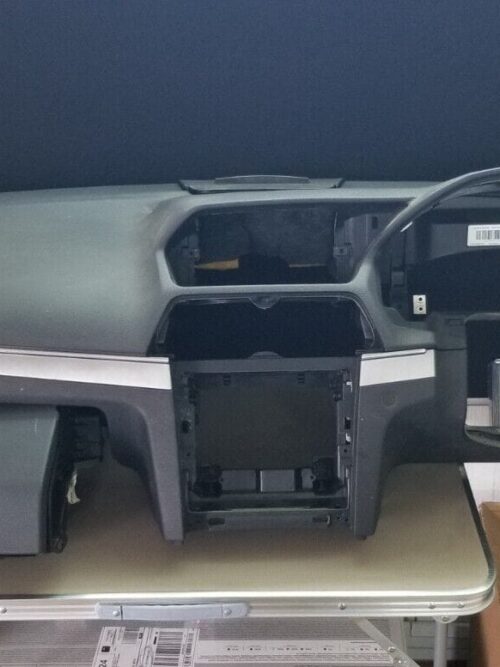 Mercedes Benz E Class W207 Coupe 2011 Dashboard A2076800187