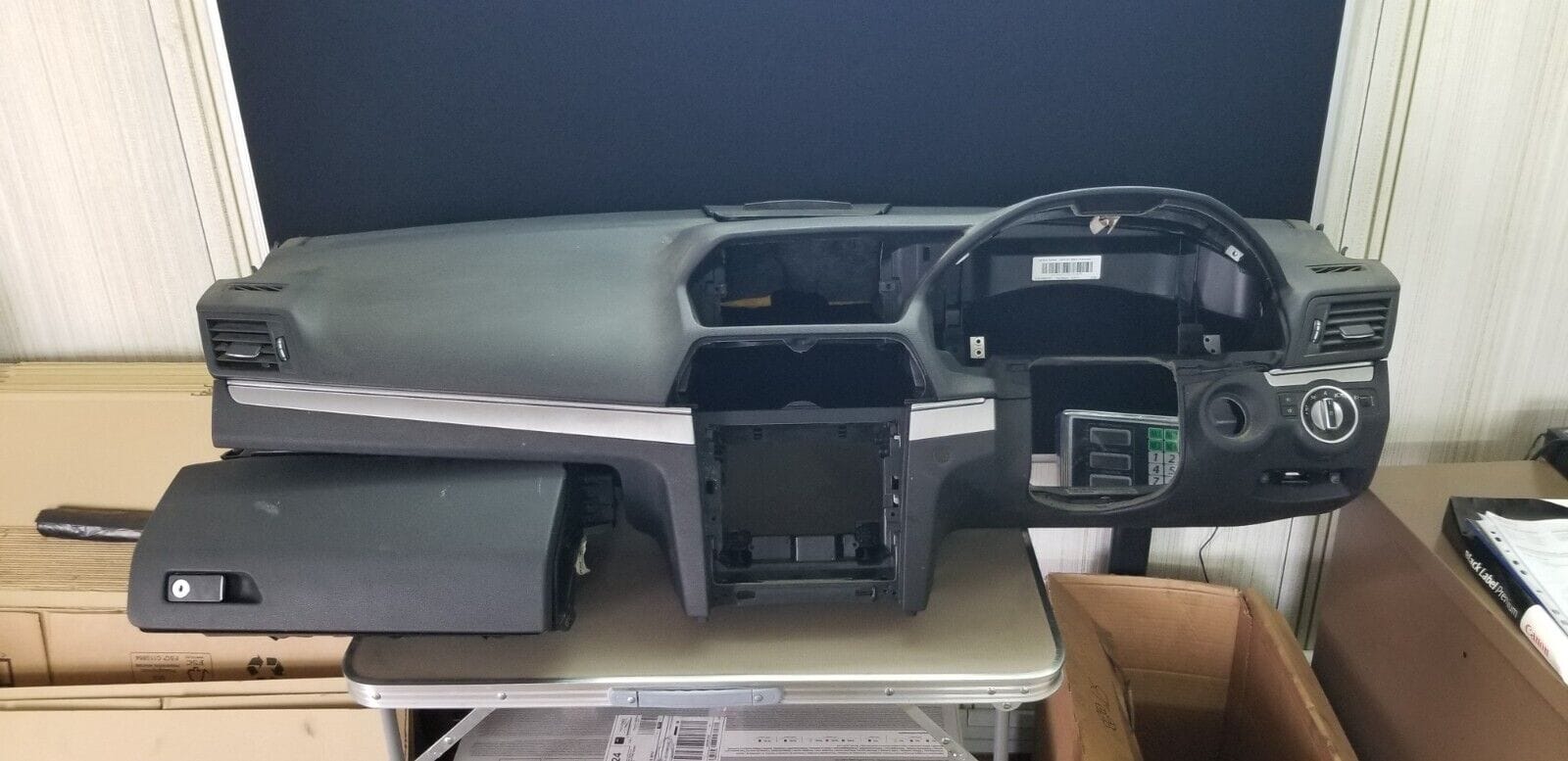 Mercedes Benz E Class W207 Coupe 2011 Dashboard A2076800187