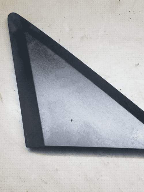 MERCEDES-BENZ SPRINTER GENUINE PASSENGER SIDE TRIANGLE WINDOW TRIM A9068110007