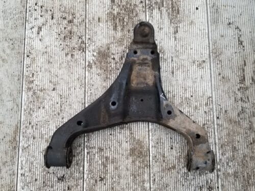 MERCEDES BENZ SPRINTER W906 FRONT PASSENGER WISHBONE CONTROL ARM