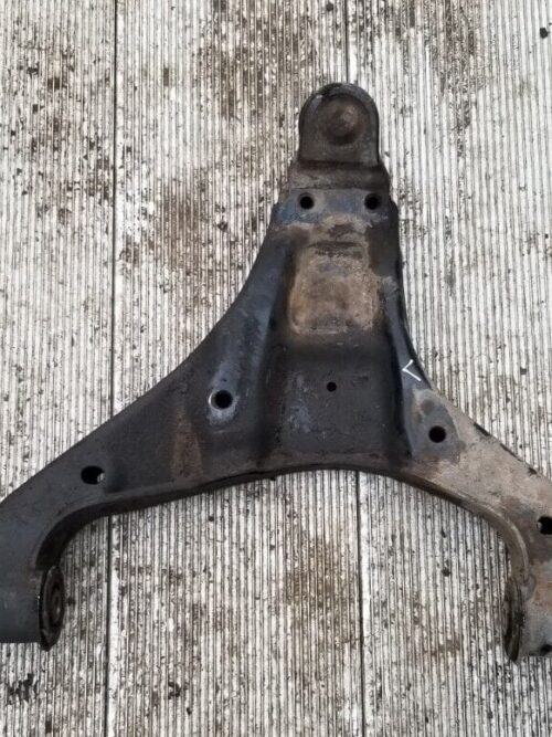 MERCEDES BENZ SPRINTER W906 FRONT PASSENGER WISHBONE CONTROL ARM