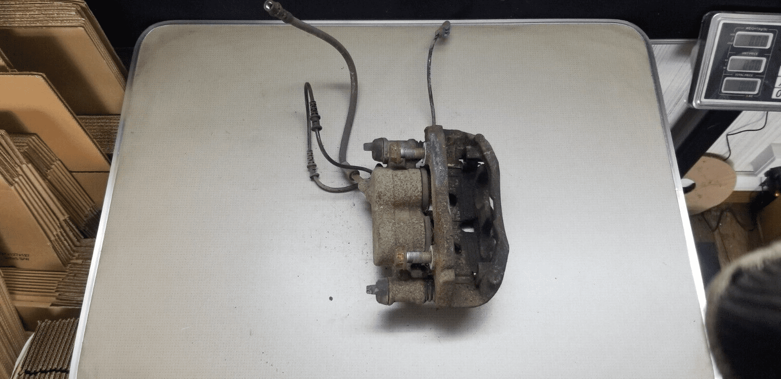 MERCEDES-BENZ Sprinter 310 Cdi Caliper Front Left Side - Image 3