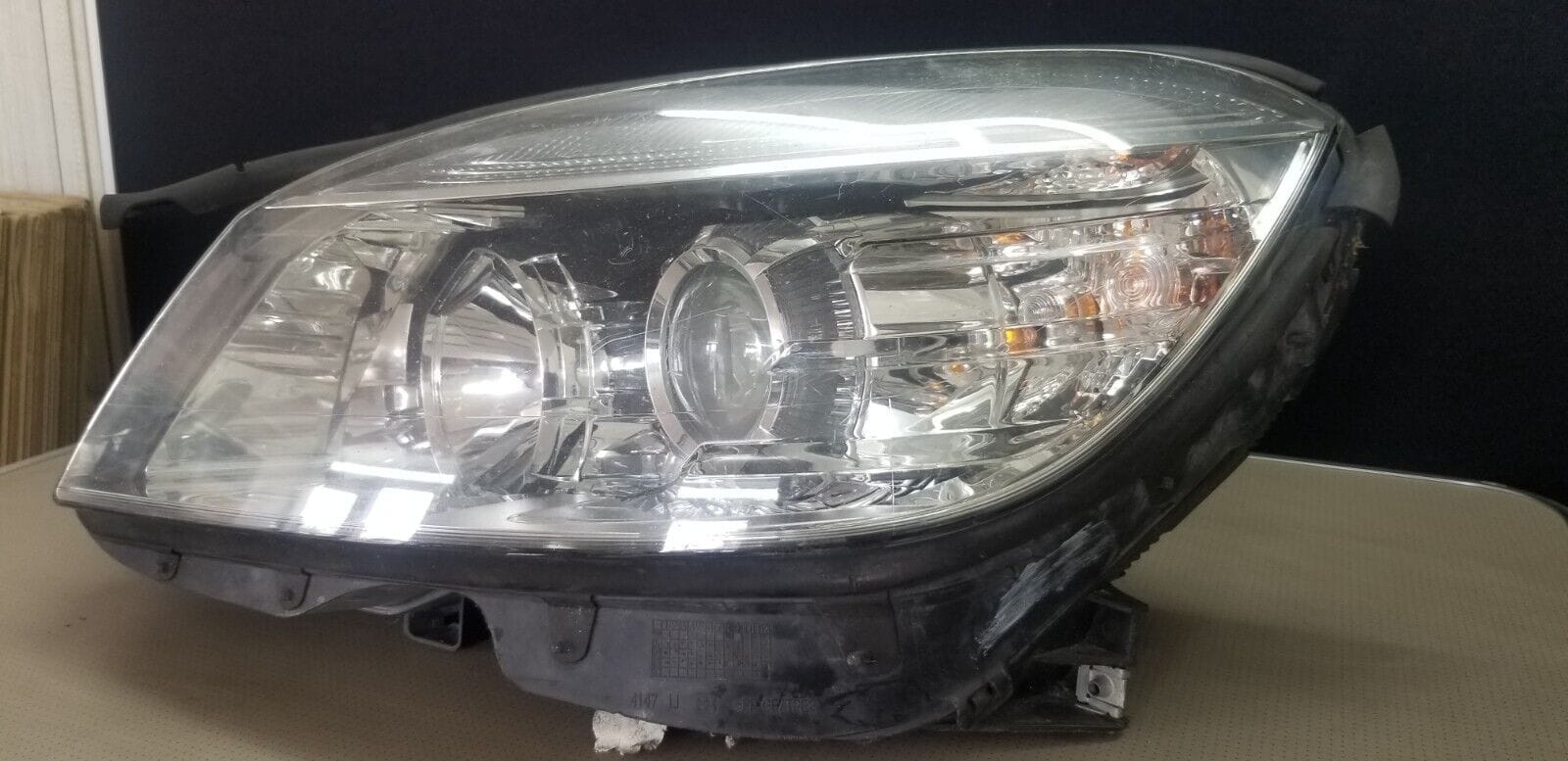 W204 passenger side halogen headlight replacement