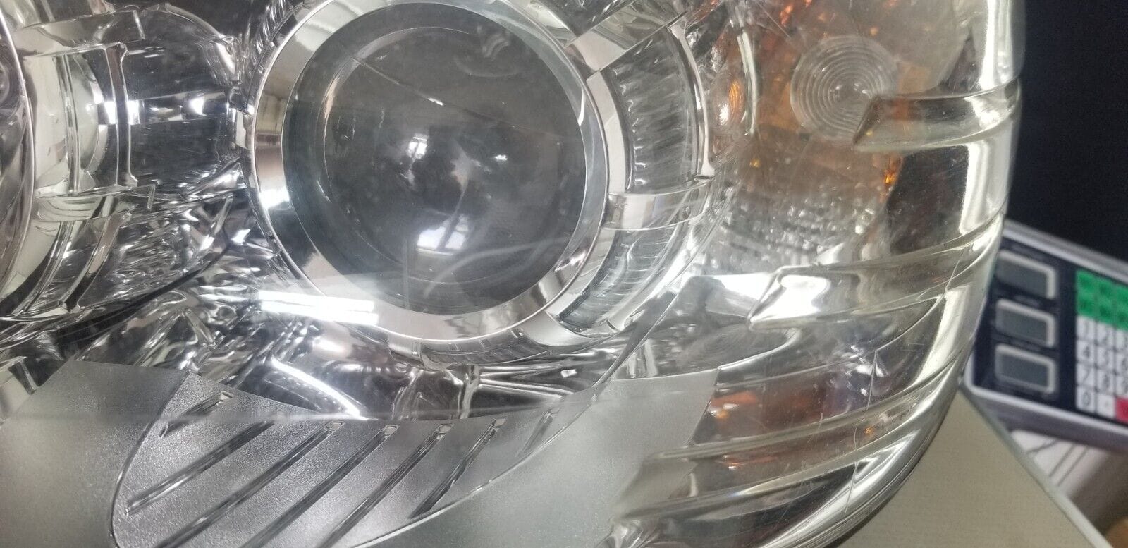 Mercedes Benz C Class 2007-2012 N/S Passenger Halogen Headlight A2048208561 - Image 3