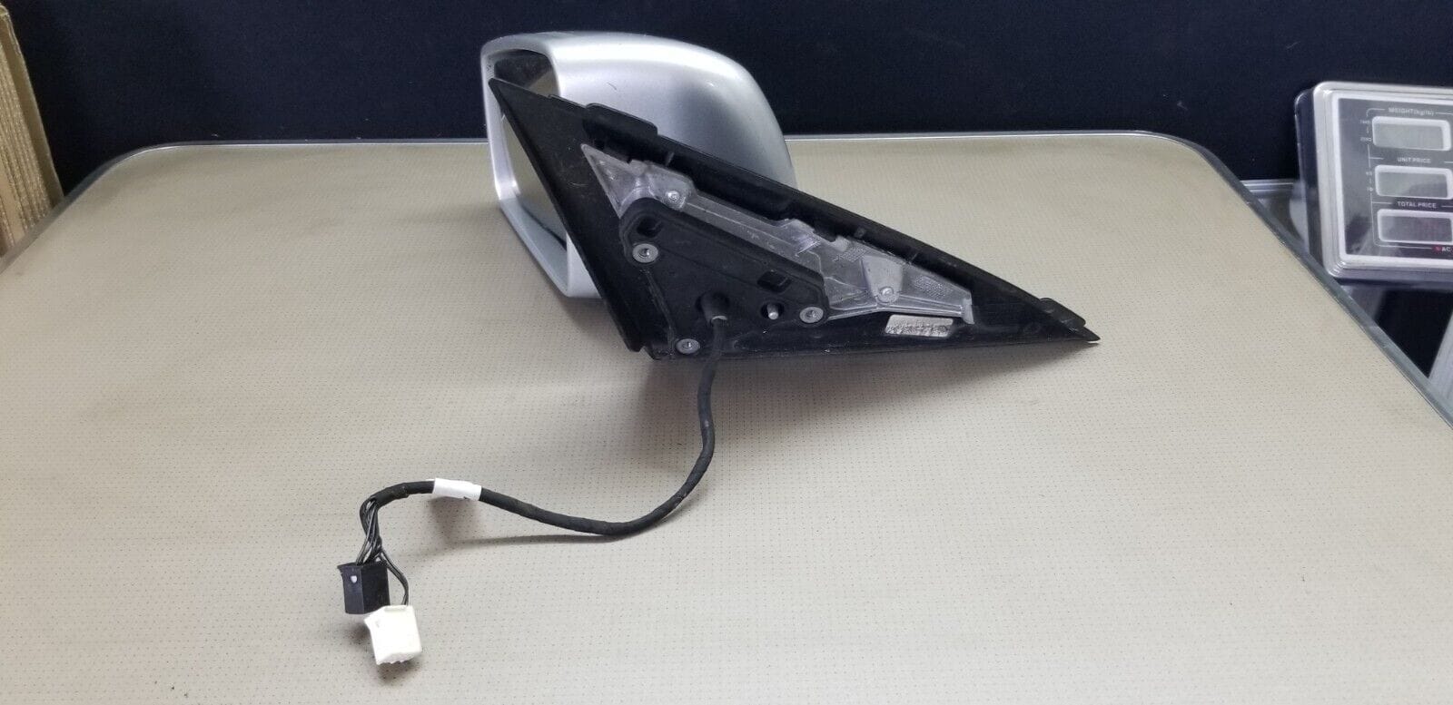 N/S wing mirror for 2007-2014 Mercedes C Class