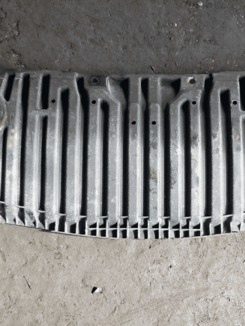 MERCEDES C CLASS Undertray Front Bumper 2011 Diesel A2045200723