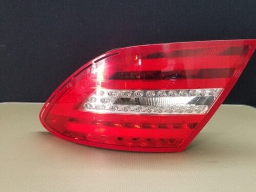 MERCEDES C-CLASS W204 SALOON 2011-2015 RIGHT DRIVER SIDE REAR TAIL LIGHT LED