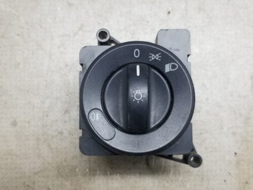 MERCEDES SPRINTER HEADLIGHT CONTROL SWITCH A9065450504 W906 2.1L 2013