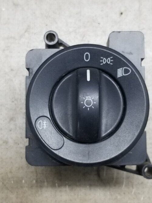 MERCEDES SPRINTER HEADLIGHT CONTROL SWITCH A9065450504 W906 2.1L 2013