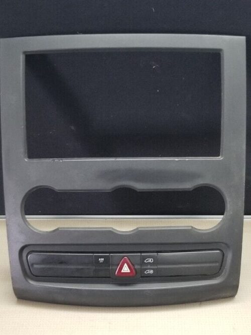 Mercedes Sprinter Heater Control Stereo Centre Surround Trim 07-18 A9066800017