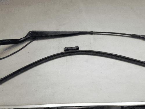 MERCEDES SPRINTER VW CRAFTE DRIVER SIDE WIPER ARM GENUINE 2008-18 A9068200744