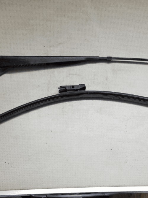 MERCEDES SPRINTER VW CRAFTE DRIVER SIDE WIPER ARM GENUINE 2008-18 A9068200744