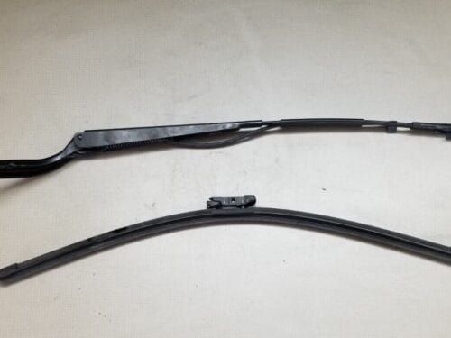 MERCEDES SPRINTER VW CRAFTE PASSENGER SIDE WIPER ARM GENUINE 2008-18 A0018206144