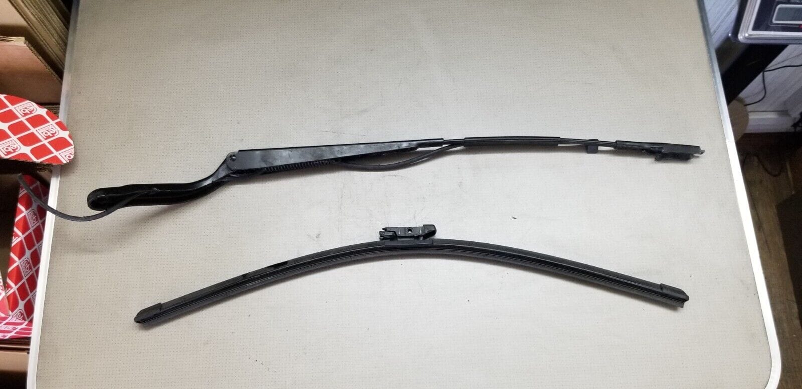 MERCEDES SPRINTER VW CRAFTE PASSENGER SIDE WIPER ARM GENUINE 2008-18 A0018206144