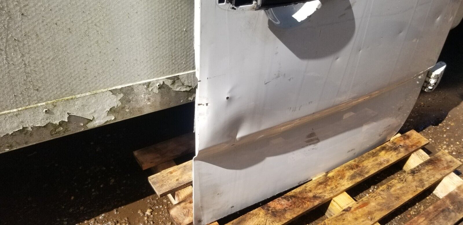 Mercedes Benz Sprinter Volkswagen Crafter High Top O/S Rear Door 2006 - 2016 - Image 4