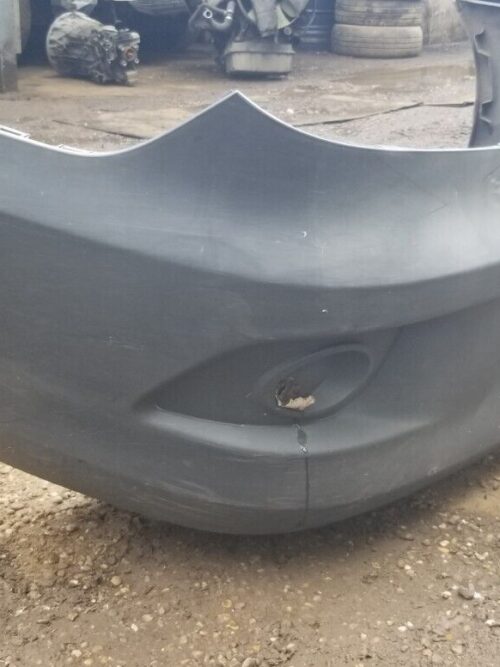 Side view of Mercedes Sprinter W906 front bumper assembly 2015