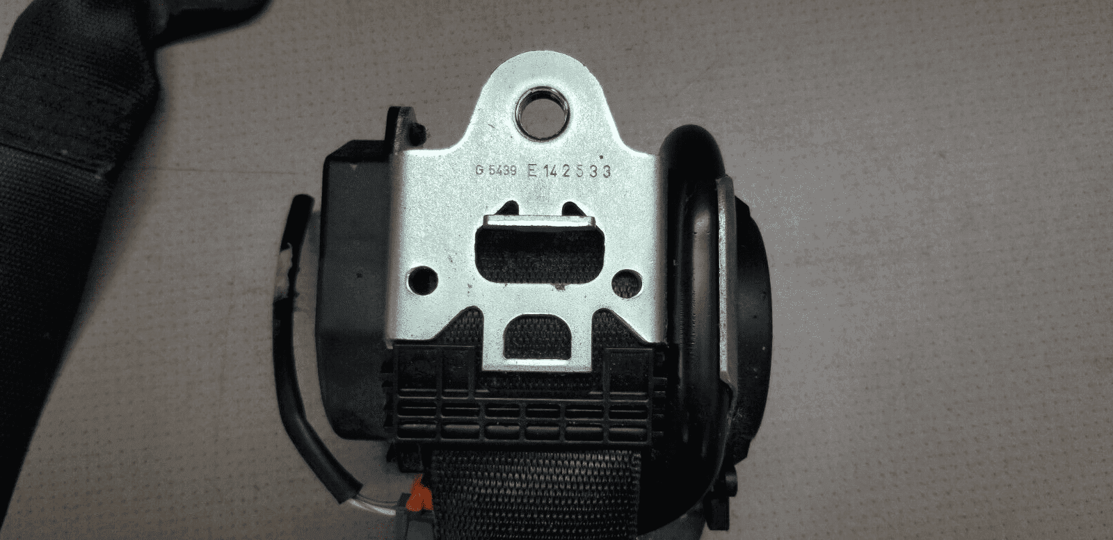 Mercedes Benz Sprinter W906 Front Right O/S/F Seat Belt A9068600485 |O - Image 3