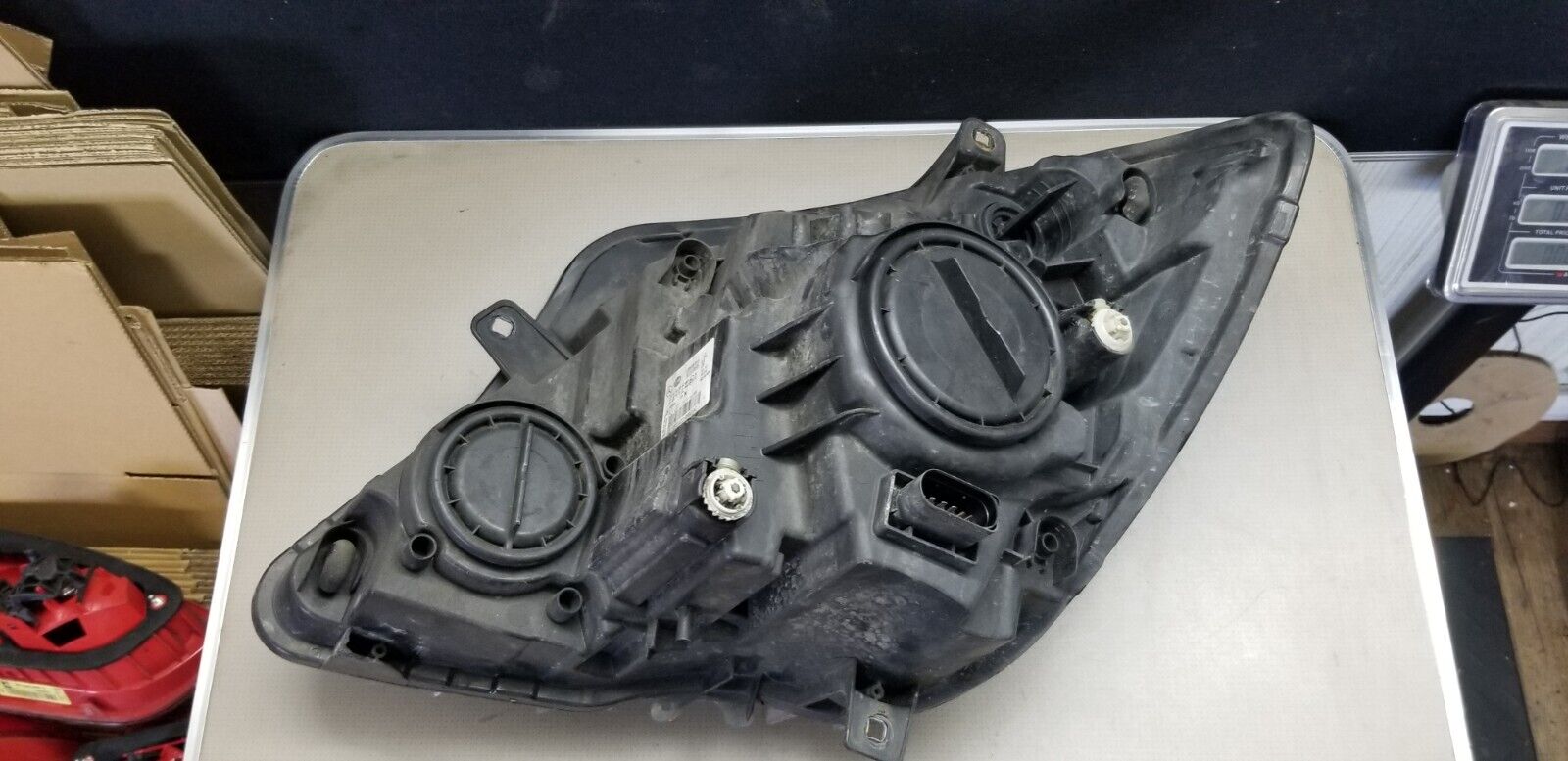 Mercedes Benz Sprinter W906 Right Side Headlight A9068202661 Genuine |O - Image 4