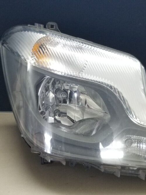 Mercedes Benz Sprinter W906 Right Side Headlight A9068202661 Genuine |O