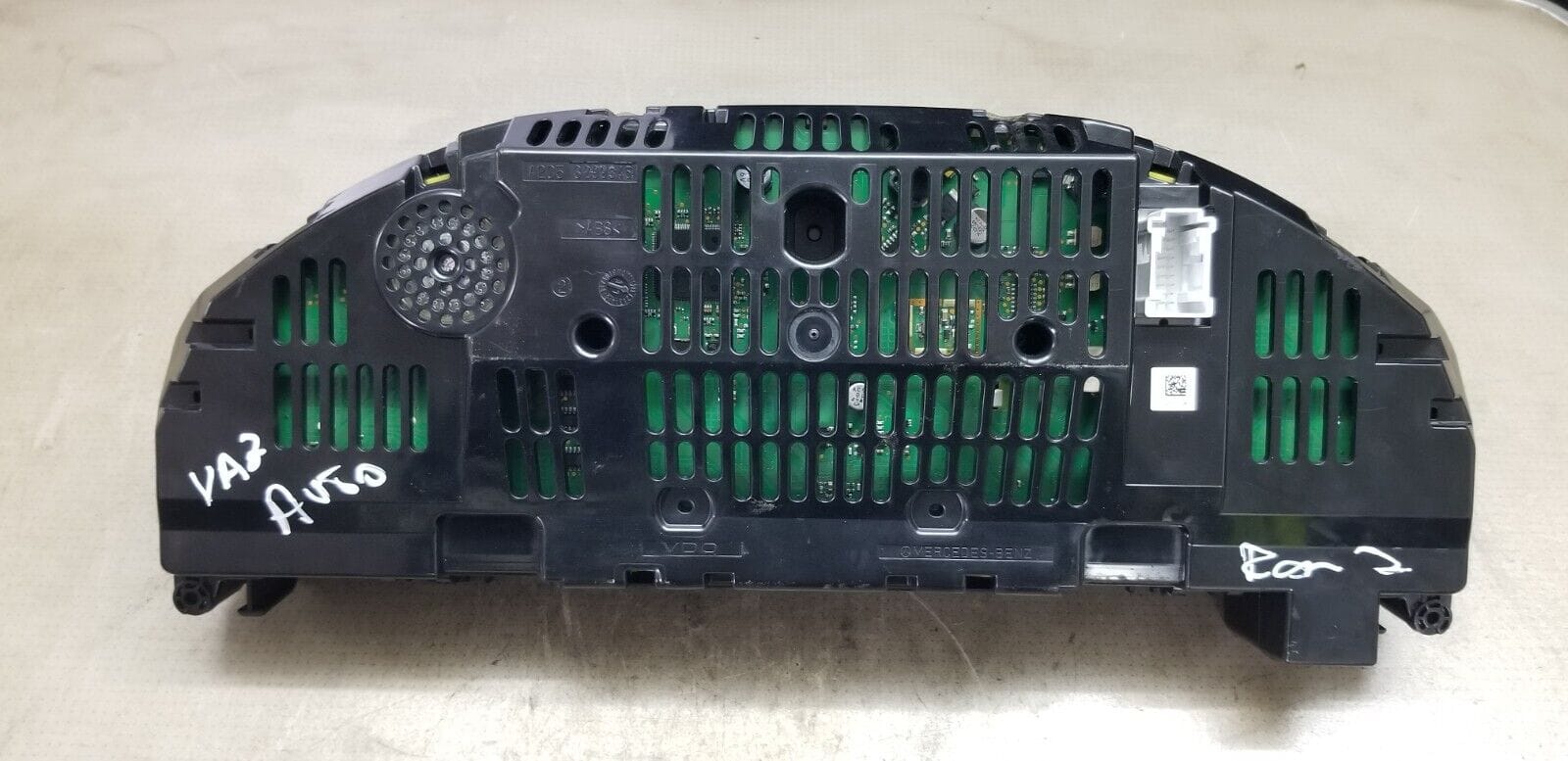 Mercedes E CLASS Instrument Cluster Speedo Clocks Diesel Automatic A2129002010 - Image 4