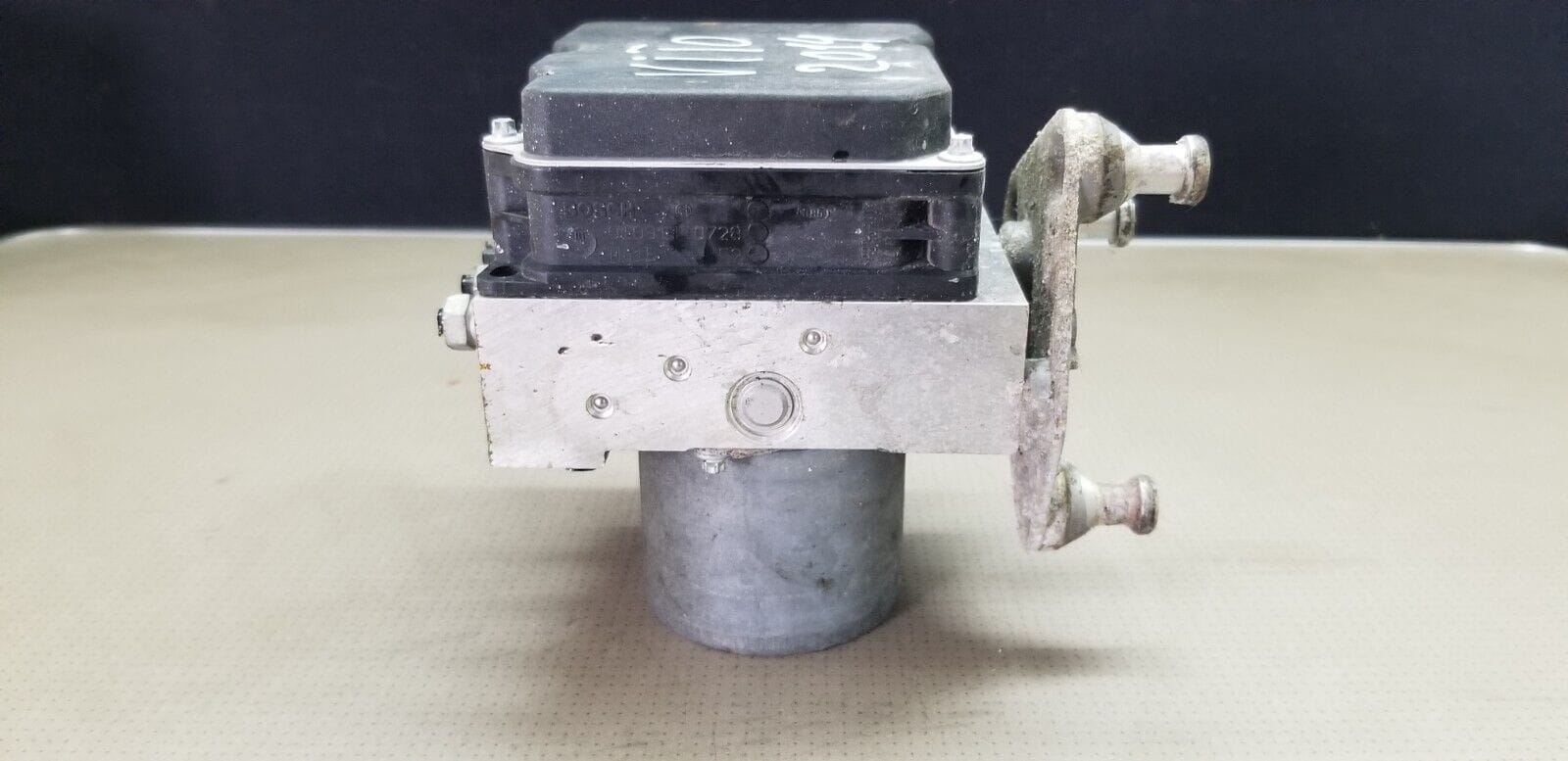 Mercedes VITO 2014 W639 ABS Pump Module 0265951917 |O