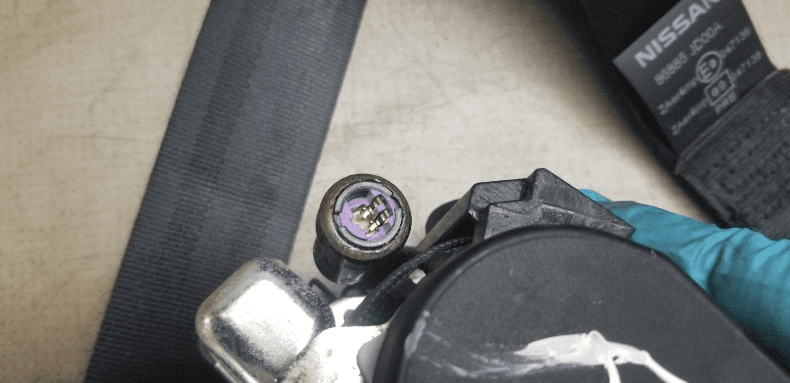 NISSAN QASHQAI Seat Belt LEFT PASSENGER SIDE 2006-2014 86885JD00A - Image 3