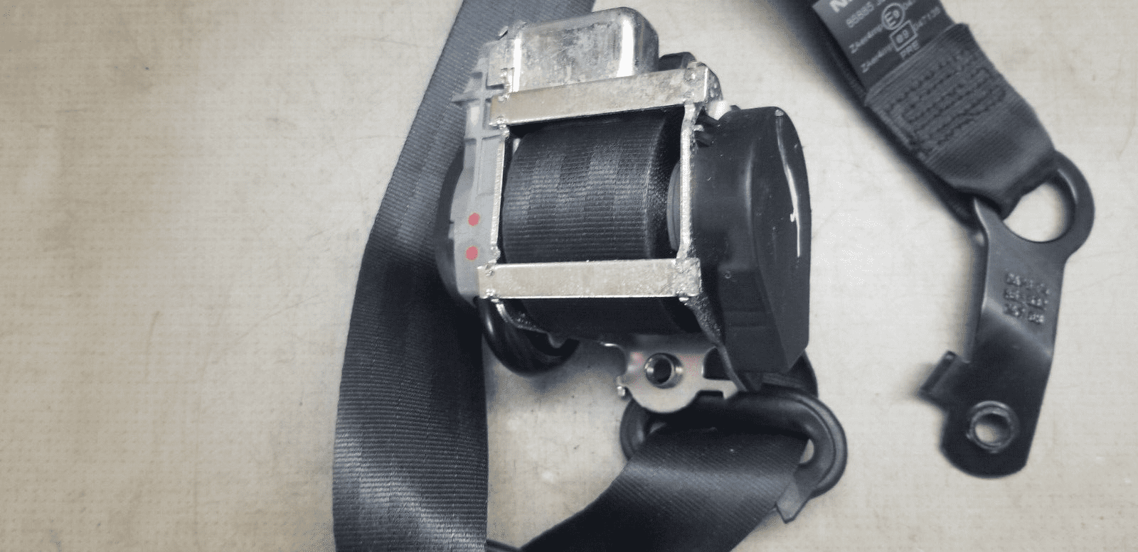 NISSAN QASHQAI Seat Belt LEFT PASSENGER SIDE 2006-2014 86885JD00A - Image 4