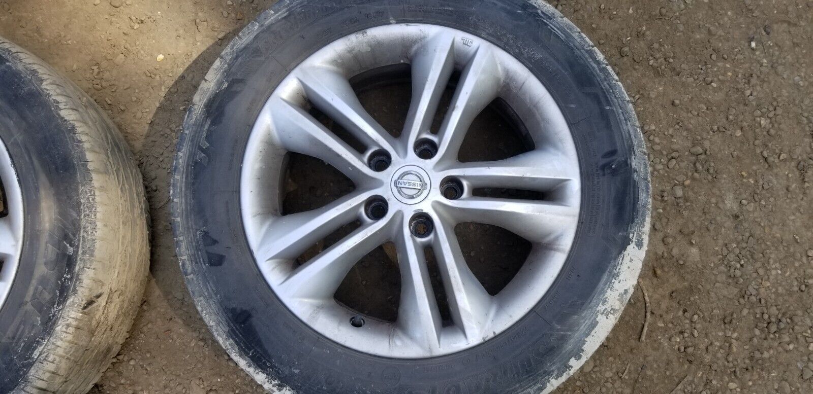 Nissan Qashqai Alloy Wheels With Tyres 17" Inch 215/60R17 5 Stud J10 2006-2014 - Image 4