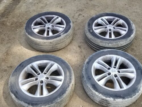 Set of four 17-inch alloy wheels and tyres for Qashqai 2006-2014