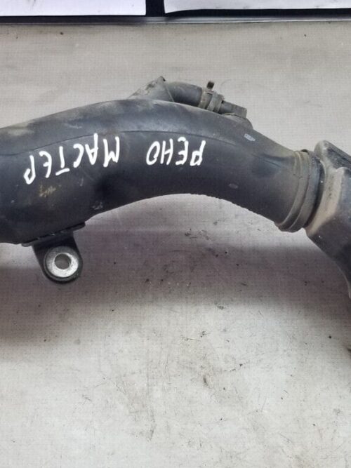 RENAULT MASTER VAUXHALL MOVANO 2.3 TD 8200858600 AIR INTAKE PIPE 2015