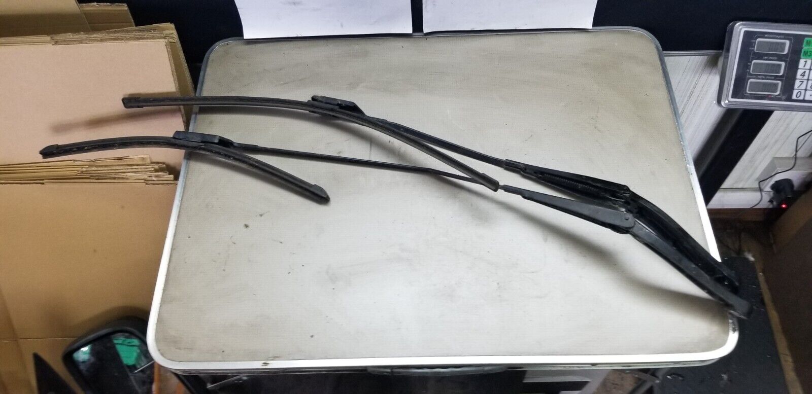 RENAULT TRAFIC III 2015 RIGHT AND LEFT FRONT WIPER ARM