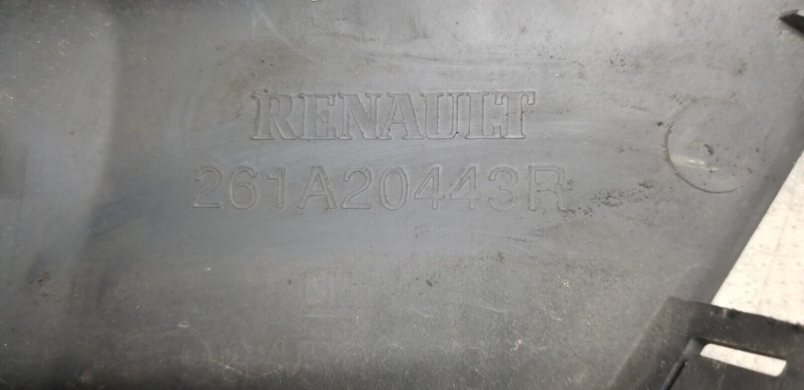 Renault Trafic Mk3 2014-2023 Fog Light Bezel (Front Driver Side) 261A20443R - Image 4