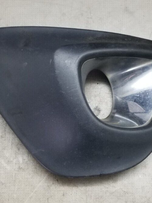 Renault Trafic Mk3 2014-2023 Fog Light Bezel (Front Driver Side) 261A20443R