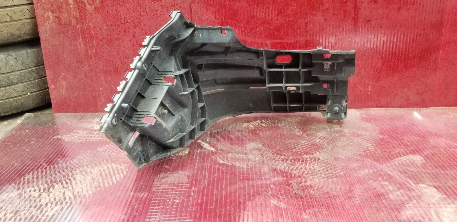 RENAULT TRAFIC VIVARO Mk1 Left Front Bumper Reinforcer 93856001 - Image 3