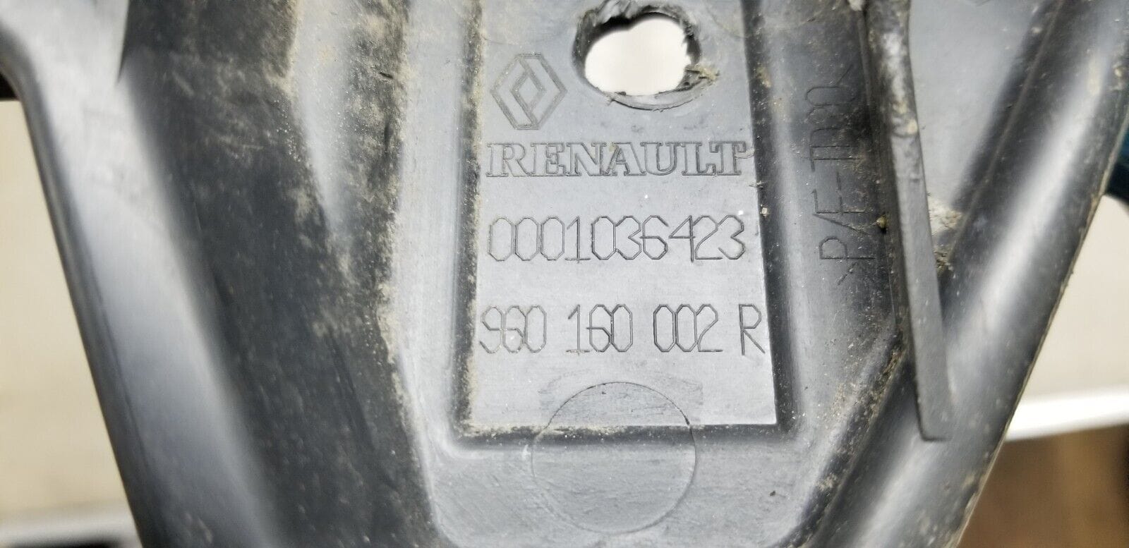 Renault Master MK3 2011-19 Movano B Front Bumper Bracket Right O/S 960160002R - Image 4