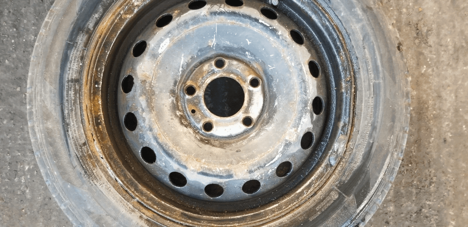 Renault Trafic Vauxhall Vivaro Vauxhall Steel Wheel and Tyre 195 65 R16C - Image 3