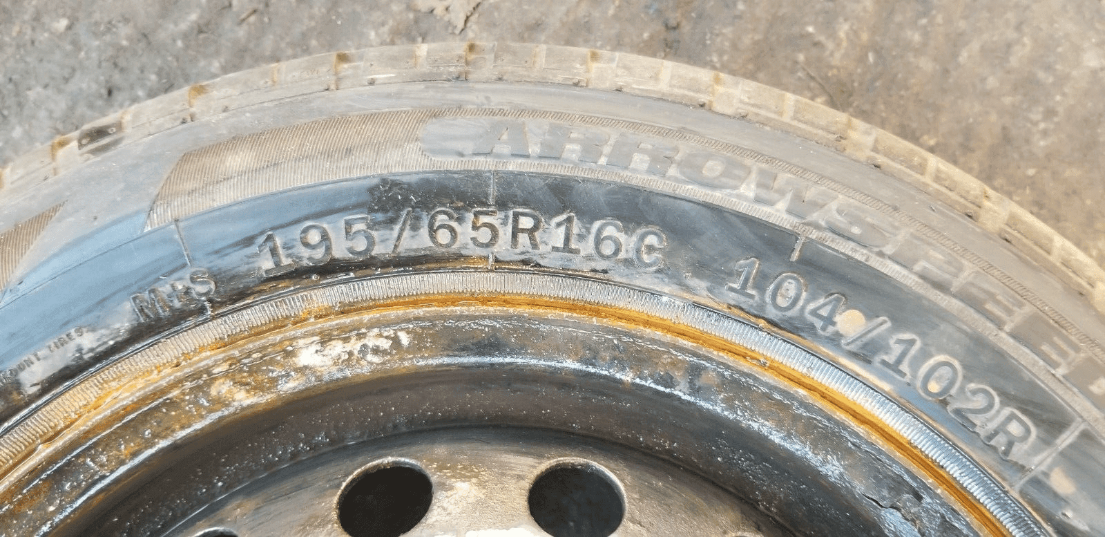Renault Trafic Vauxhall Vivaro Vauxhall Steel Wheel and Tyre 195 65 R16C - Image 4