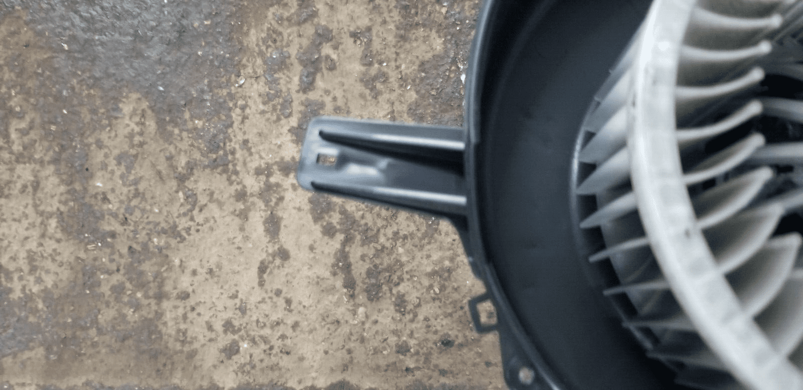 Skoda Rapid 2016 Heater Blower Motor 6R2819015 |O - Image 4