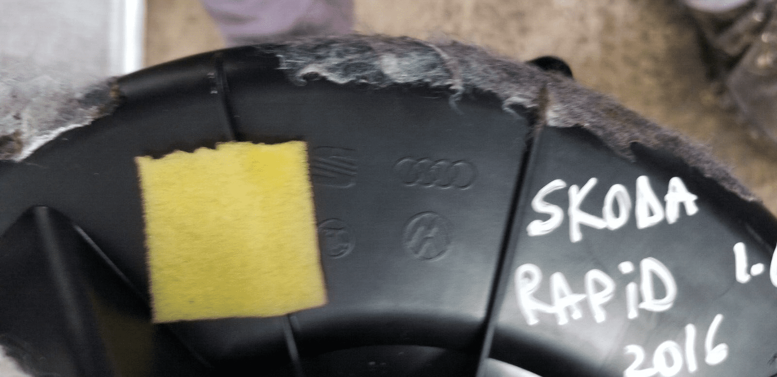 Skoda Rapid 2016 Heater Blower Motor 6R2819015 |O - Image 5