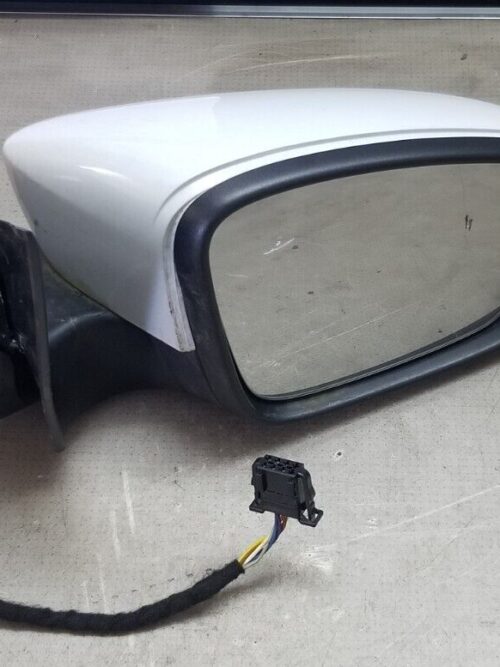 2016 Skoda Rapid driver's wing mirror white