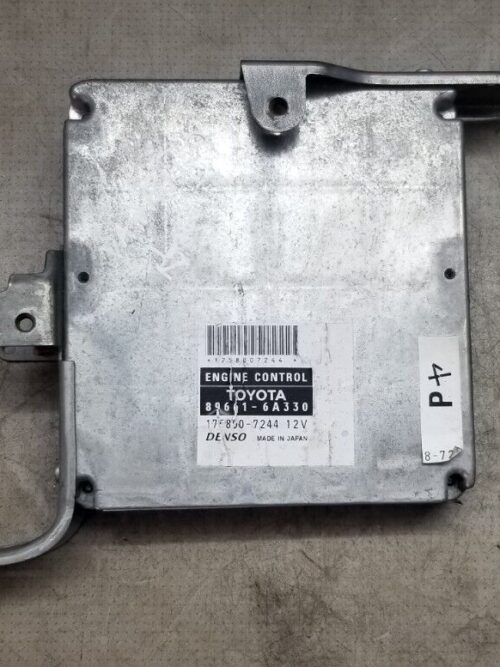 Toyota Land Cruiser Cruiser 2005 Engine Control Unit Module (Ecu) 896616A330 |O