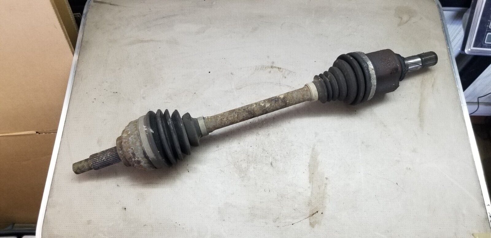 Vauxhall Vivaro 2013 Driveshaft Passenger Side X83 2.0 Diesel |O
