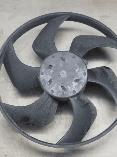 VAUXHALL VIVARO RADIATOR FAN MOTOR 1.6 DIESEL 8200544195 MK2 2014 - 2019