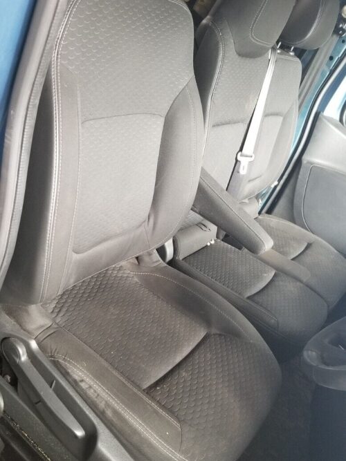 VAUXHALL VIVARO RENAULT TRAFIC DRIVERS SEAT WITH ARM REST 2015 - 2019