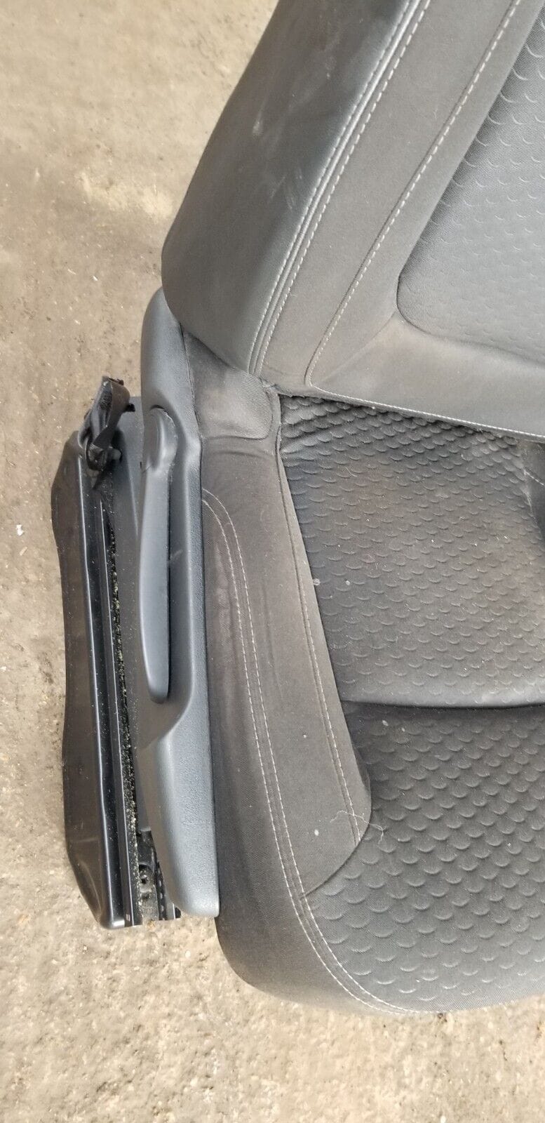 VAUXHALL VIVARO RENAULT TRAFIC DRIVERS SEAT WITH ARM REST 2015 - 2019 - Image 8