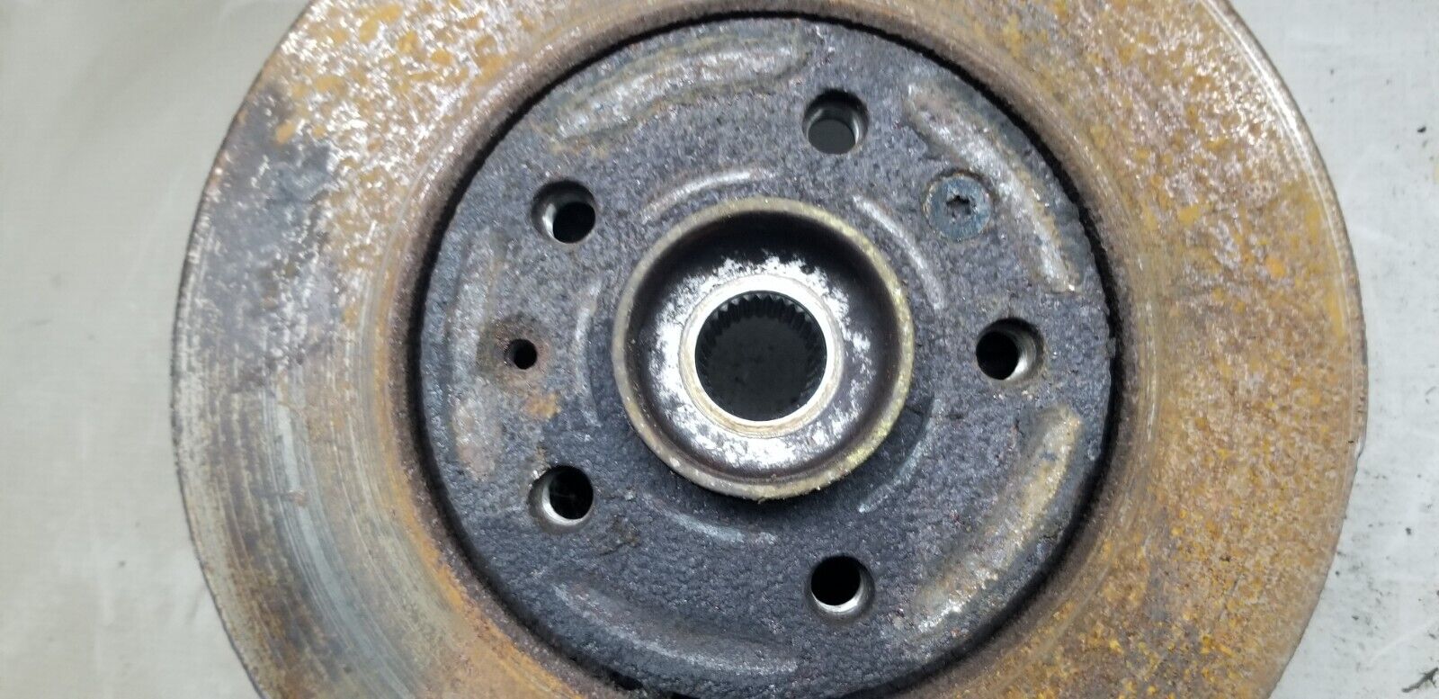 VAUXHALL Vivaro X82 Hub Wheel Bearing Right Side Front 2015 |O - Image 3