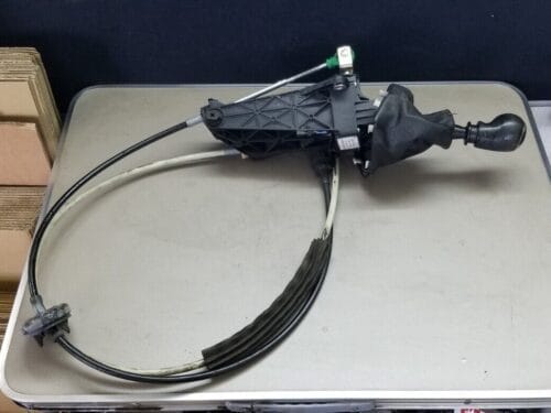 Volkswagen Crafter CR35 TDI109 LWB Gear Lever 9062600198 |O