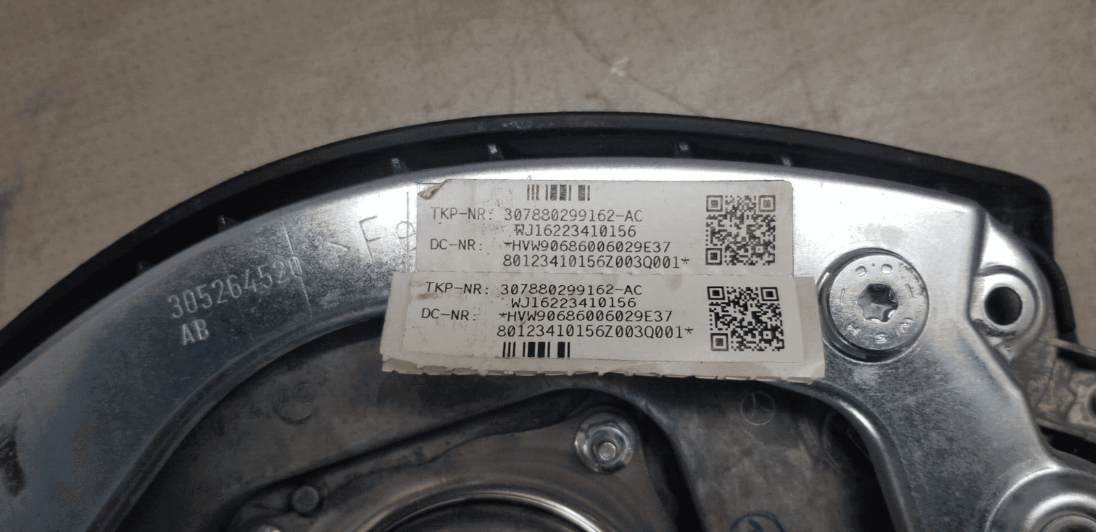 VOLKSWAGEN Crafter - Drivers Air Bag (06-17) Genuine HVW90686006029E37 - Image 4