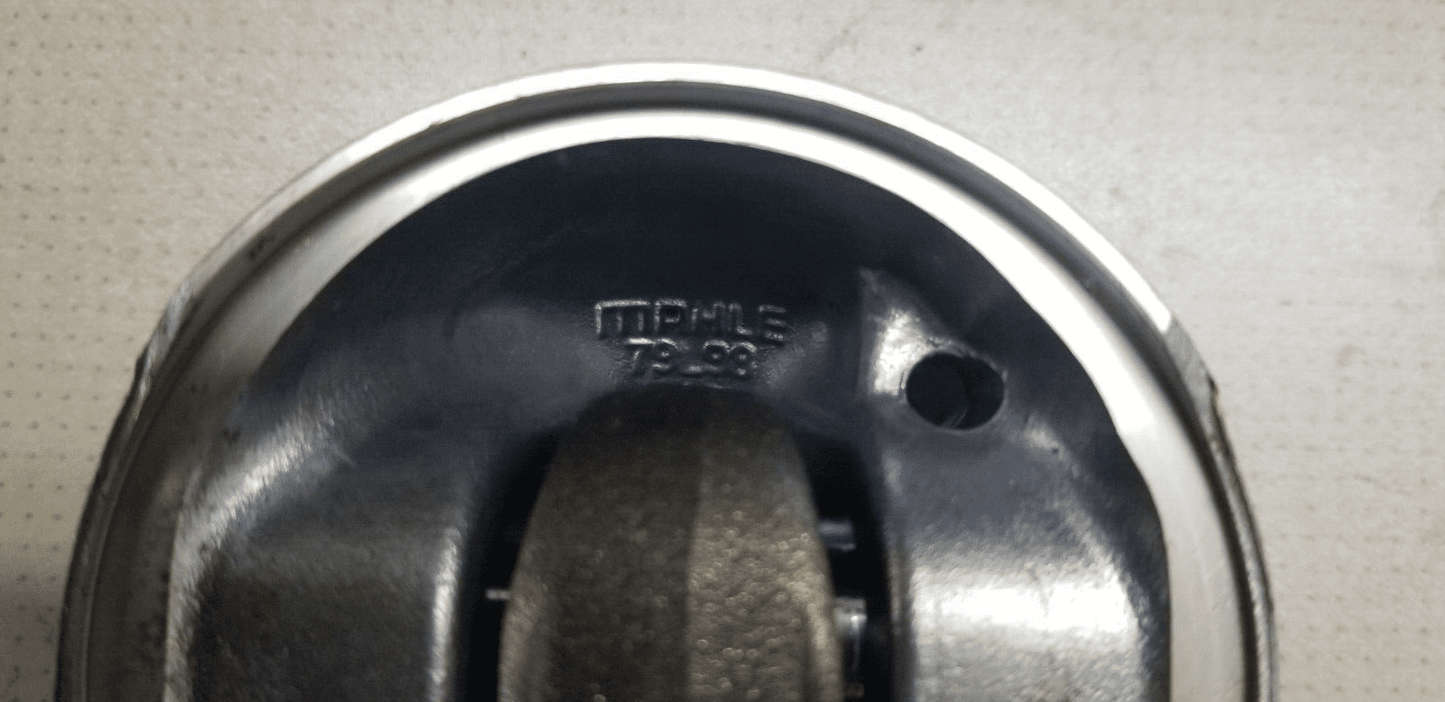 Volkswagen Passat 2010 2.0 TDI Piston And Connection Rod - Image 4